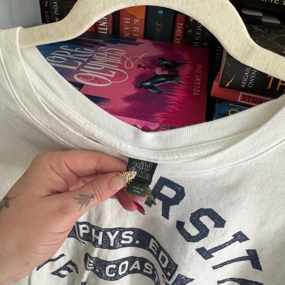 Wild Fable Raglan Crop Tee White and Purple - Picture 2 of 4